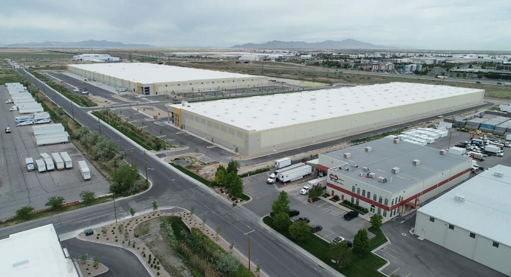 Houston-&-SLC_Exeter Exeter Houston Facility - Aerial view of Exeter warehouse in Houston, TX.