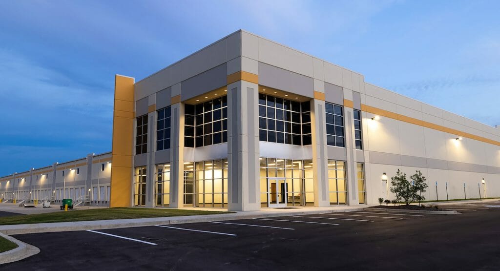 Memphis_Exeter-Stateline-2 Exeter Stateline Facility in Memphis - Wide view of Exeter Stateline warehouse in Memphis, TN.