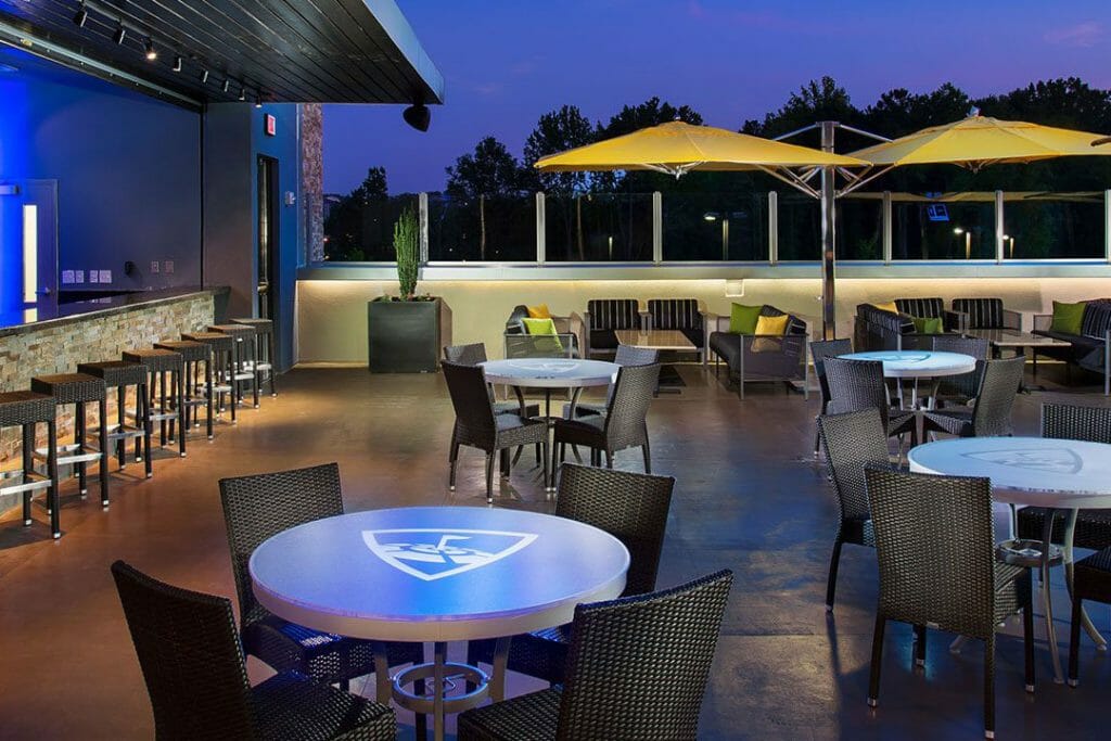 topgolf-atl-11-Rooftop-Bar_small-e1520973875706