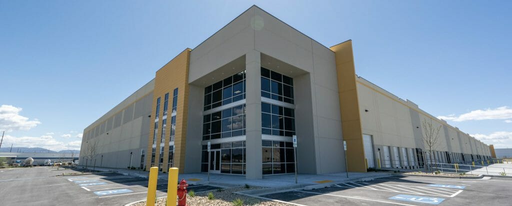 summit-logistics-center-salt-lake-city-ut-3 warehouse construction design build projects | ARCO DB | ARCO Design Build Company | ARCO Design/Build