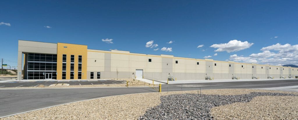 summit-logistics-center-salt-lake-city-ut-5 warehouse construction design build projects | ARCO DB | ARCO Design Build Company | ARCO Design/Build