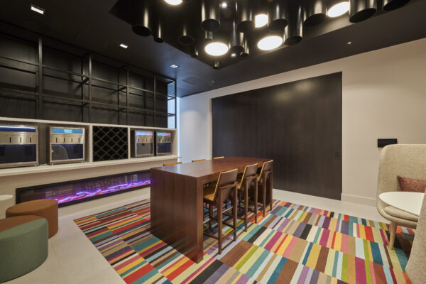 866UNPlaza_NewYorkNY_ArcoMurray_July23_1451